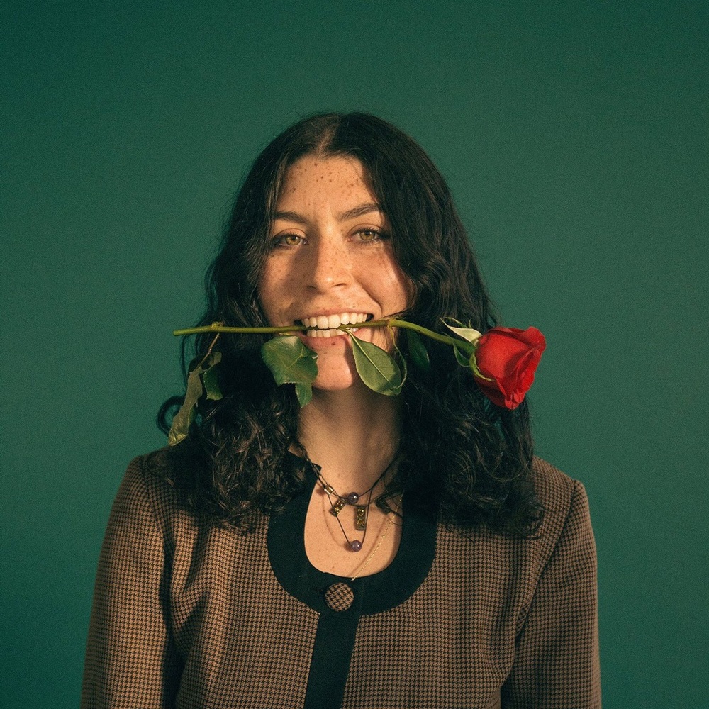 Meet your Posher, Kaya